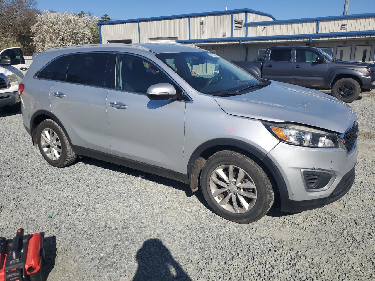 2017 Kia Sorento - Image 4