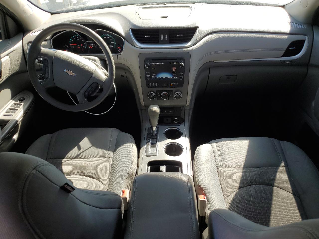 2017 Chevrolet Traverse - Image 8