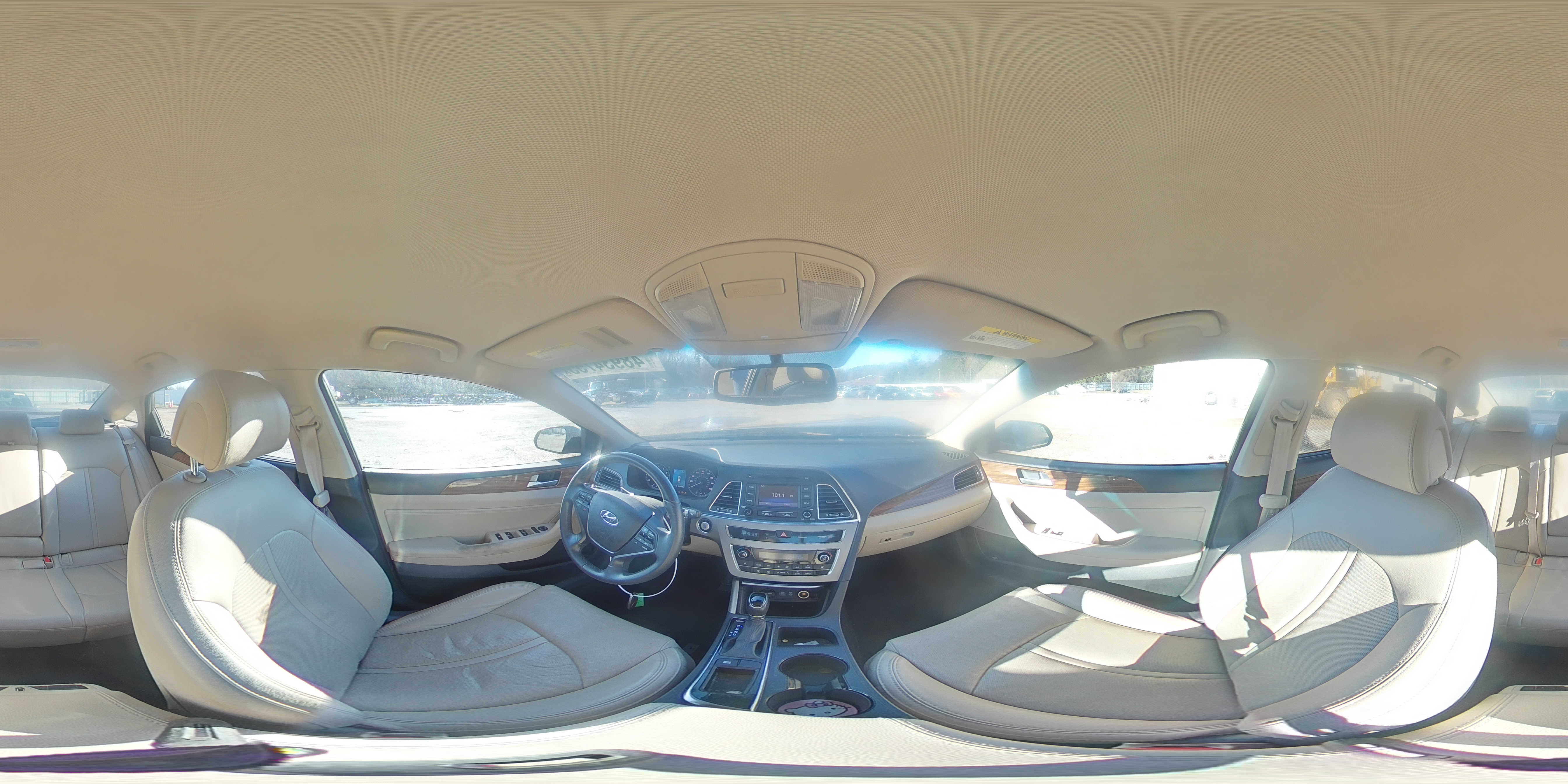 2015 Hyundai Sonata - Image 12