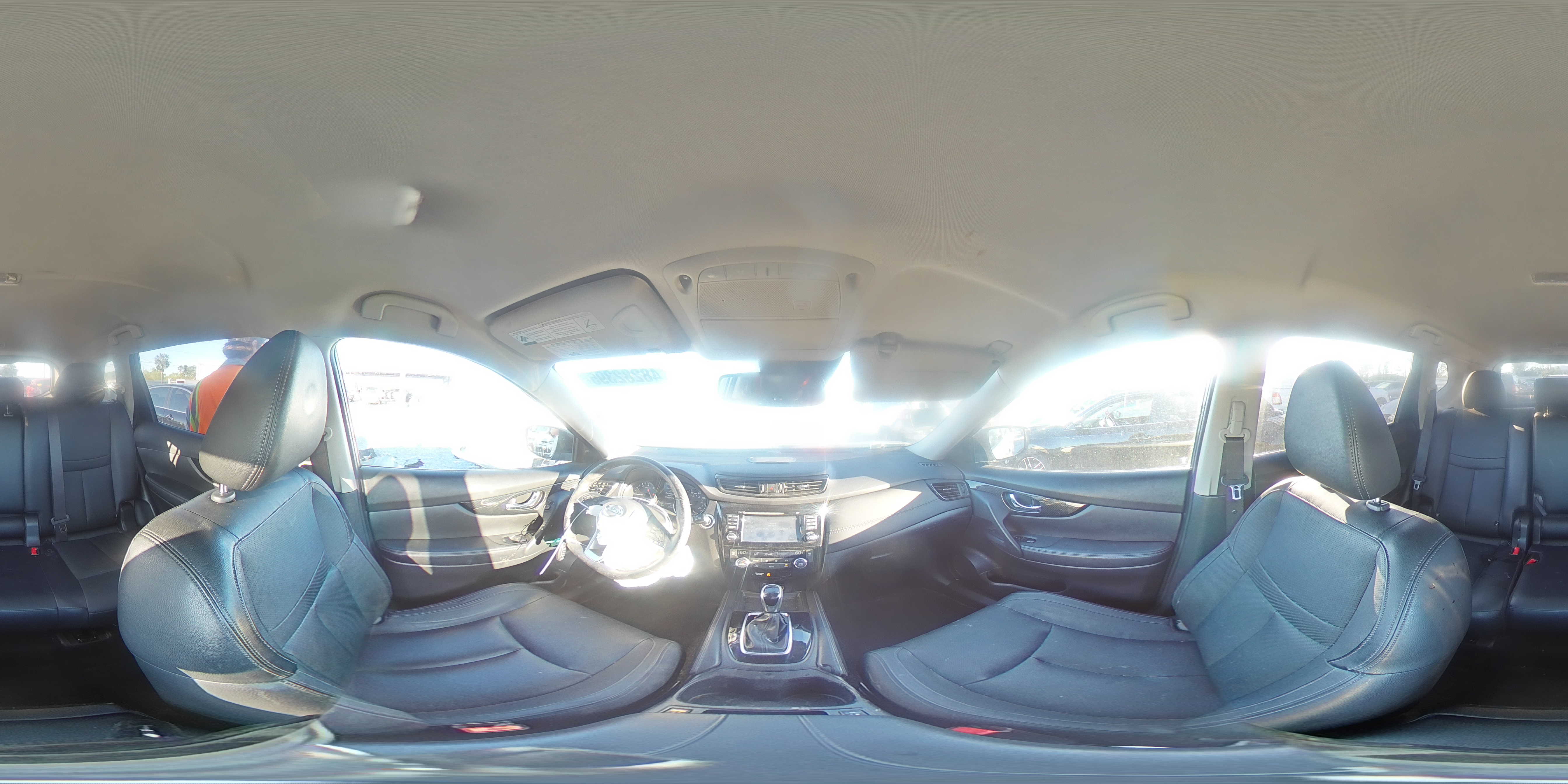 2017 Nissan Rogue - Image 13