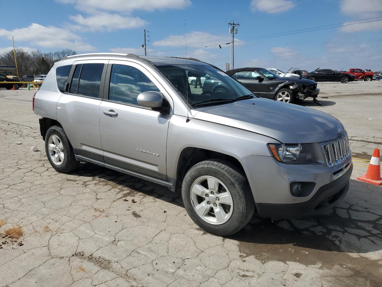 2017 Jeep Compass - Image 4