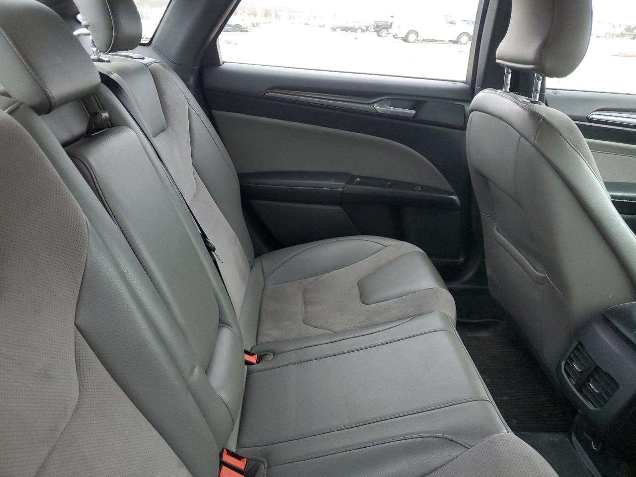3FA6P0VP8HR264290 FORD FUSION 2017