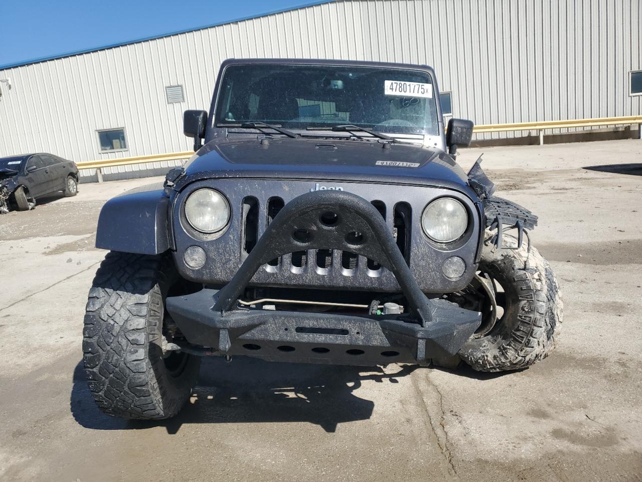 2014 Jeep Wrangler - Image 5
