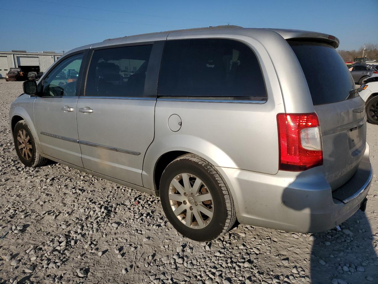 2011 Chrysler Town & Country - Image 2