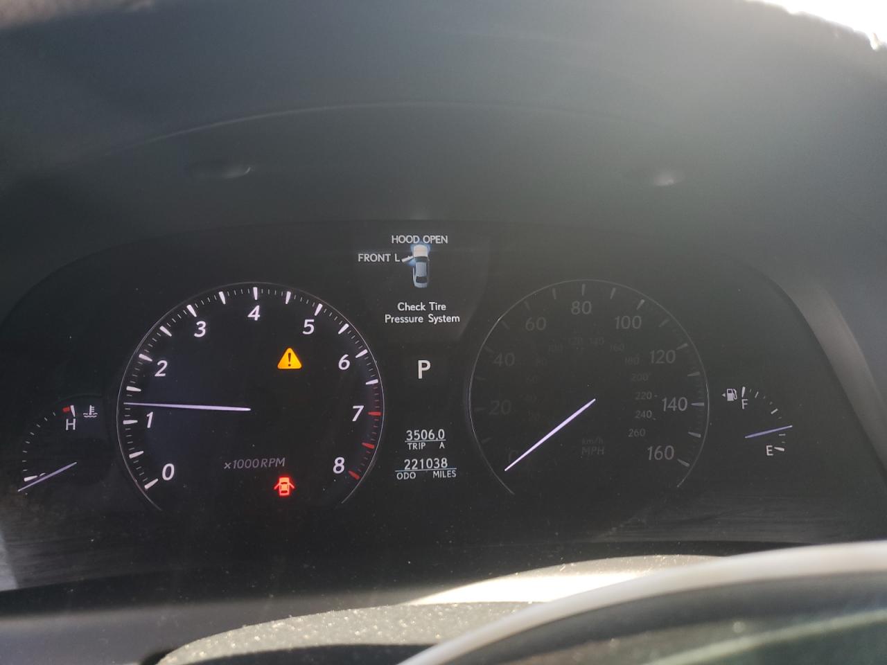 2008 Lexus LS - Image 9