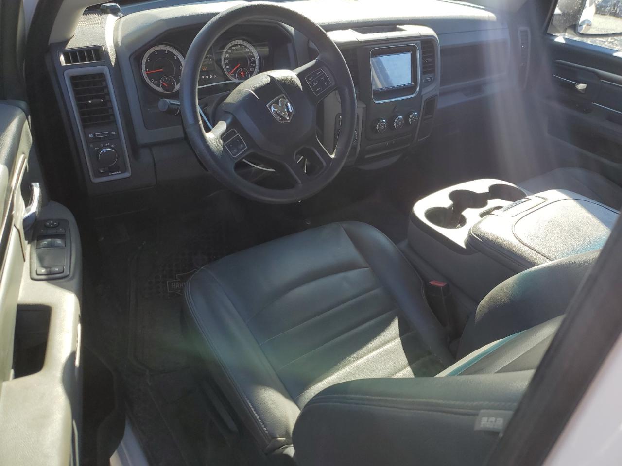 2019 RAM 1500 - Image 8