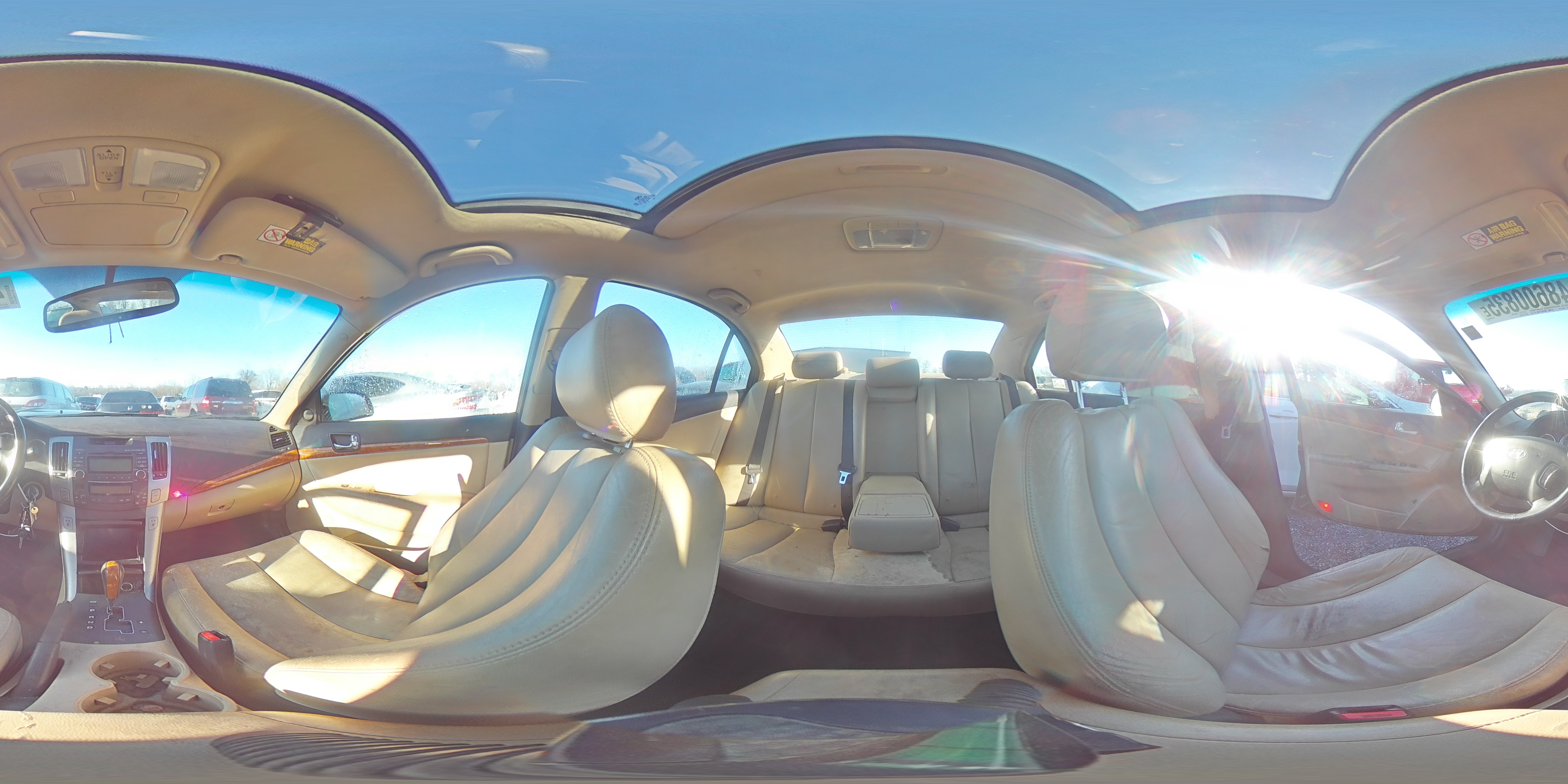 2009 Hyundai Sonata - Image 13
