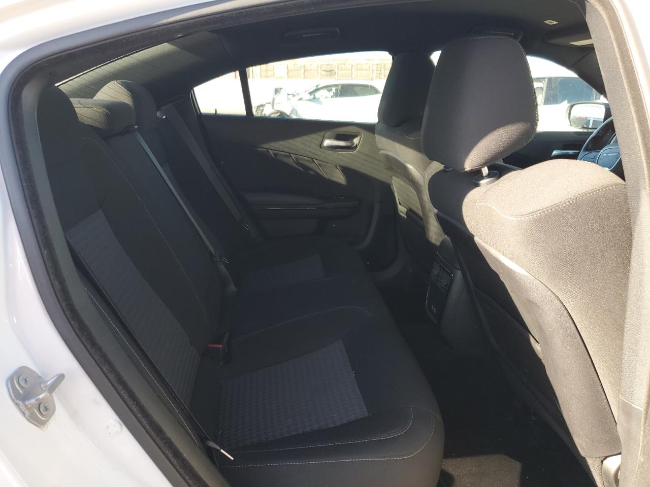 2020 Dodge Charger - Image 10