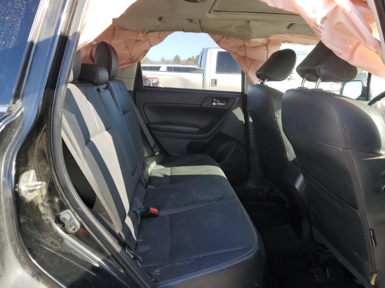 2014 Subaru Forester - Image 11