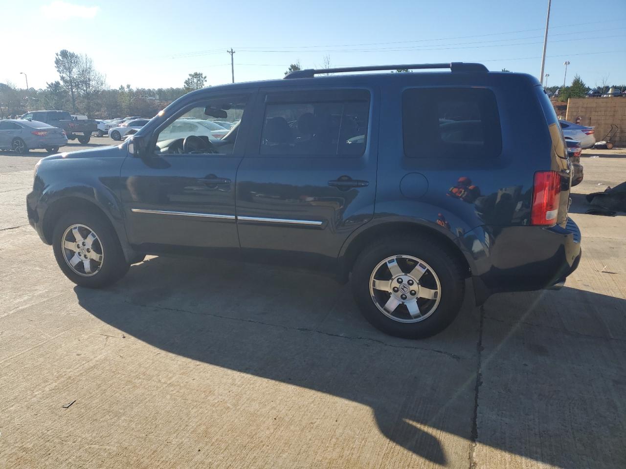 2010 Honda Pilot - Image 2