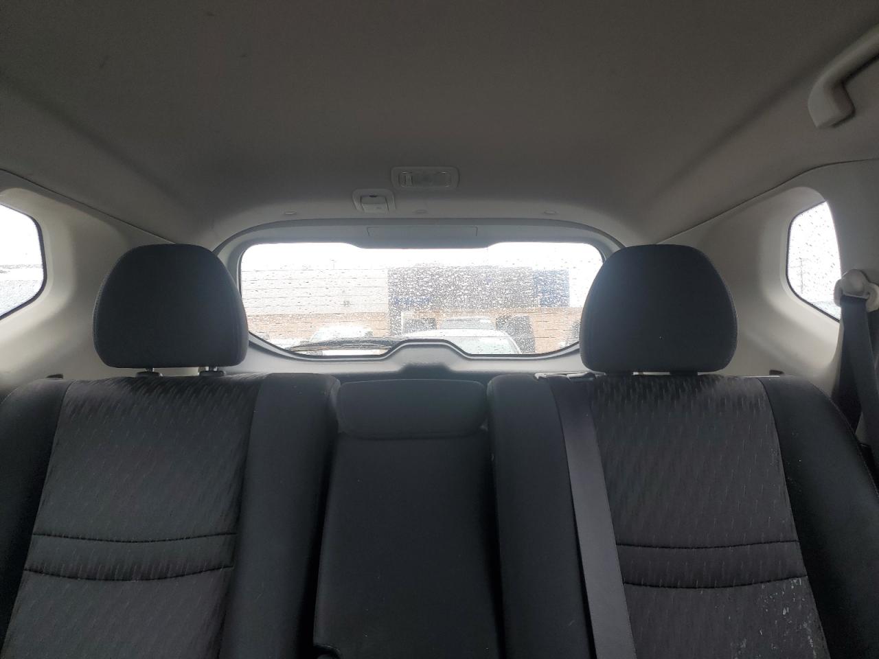 KNMAT2MT9HP588608 NISSAN ROGUE 2017