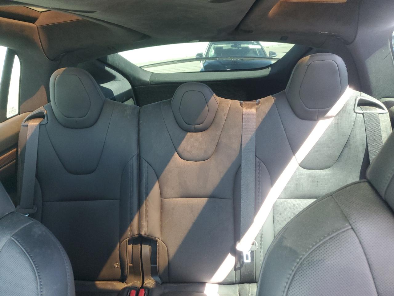 2022 Tesla Model X VIN: 7SAXCDE54NF341690 Lot: 49921795