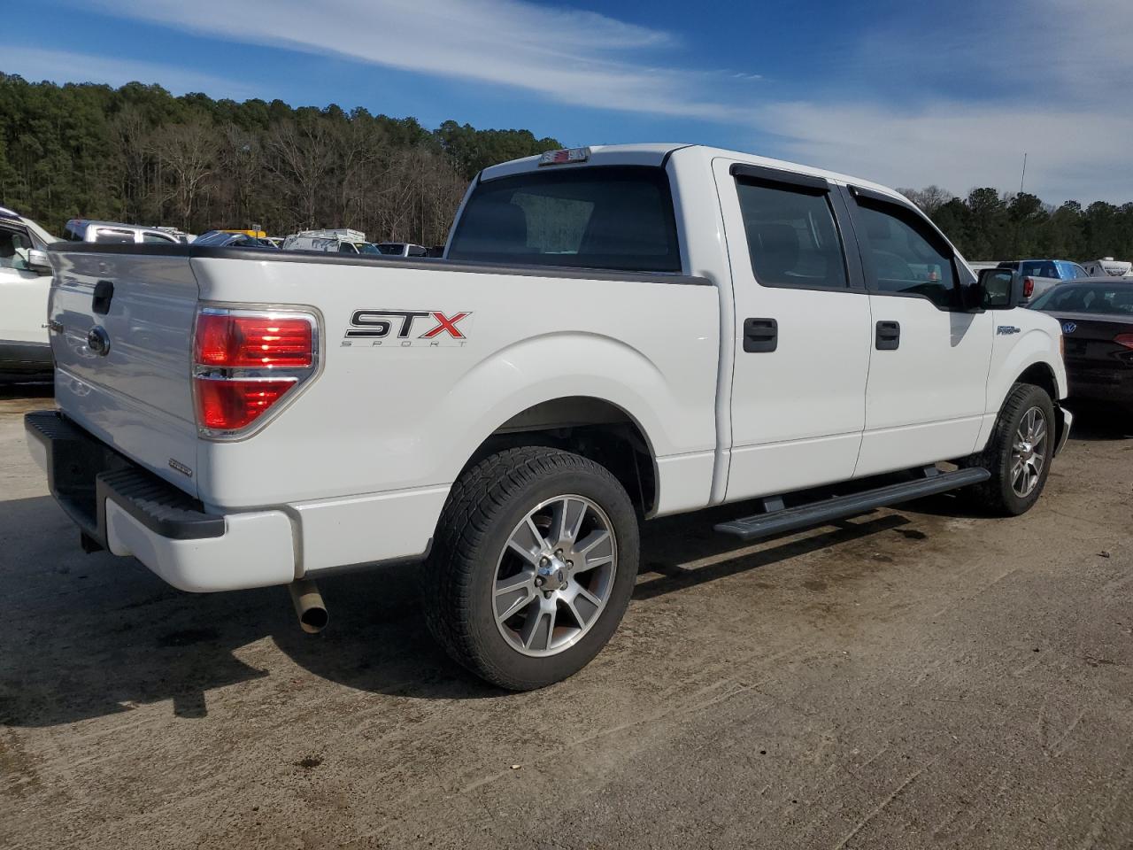 2014 Ford F-150 - Image 3