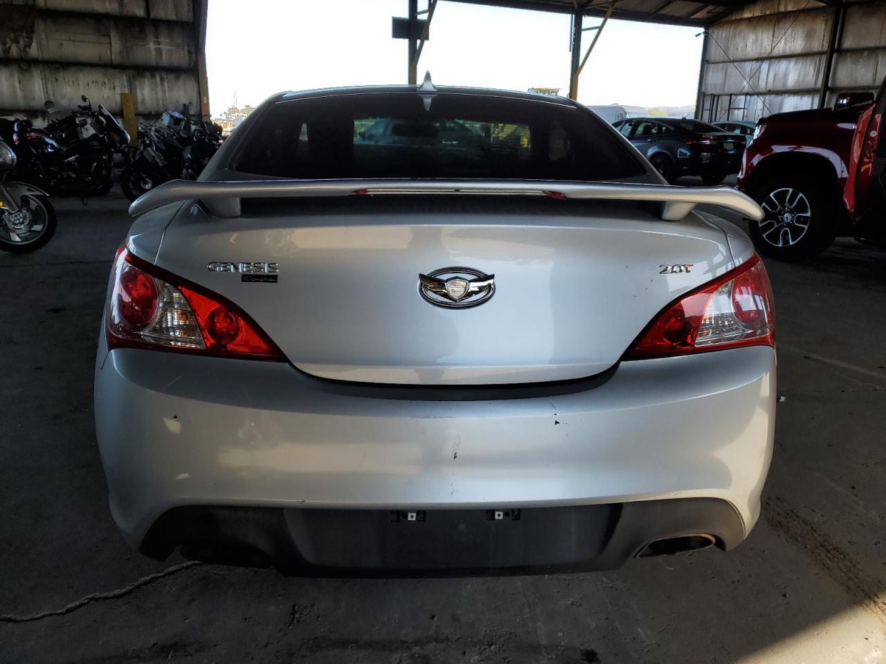 2012 Hyundai Genesis - Image 6