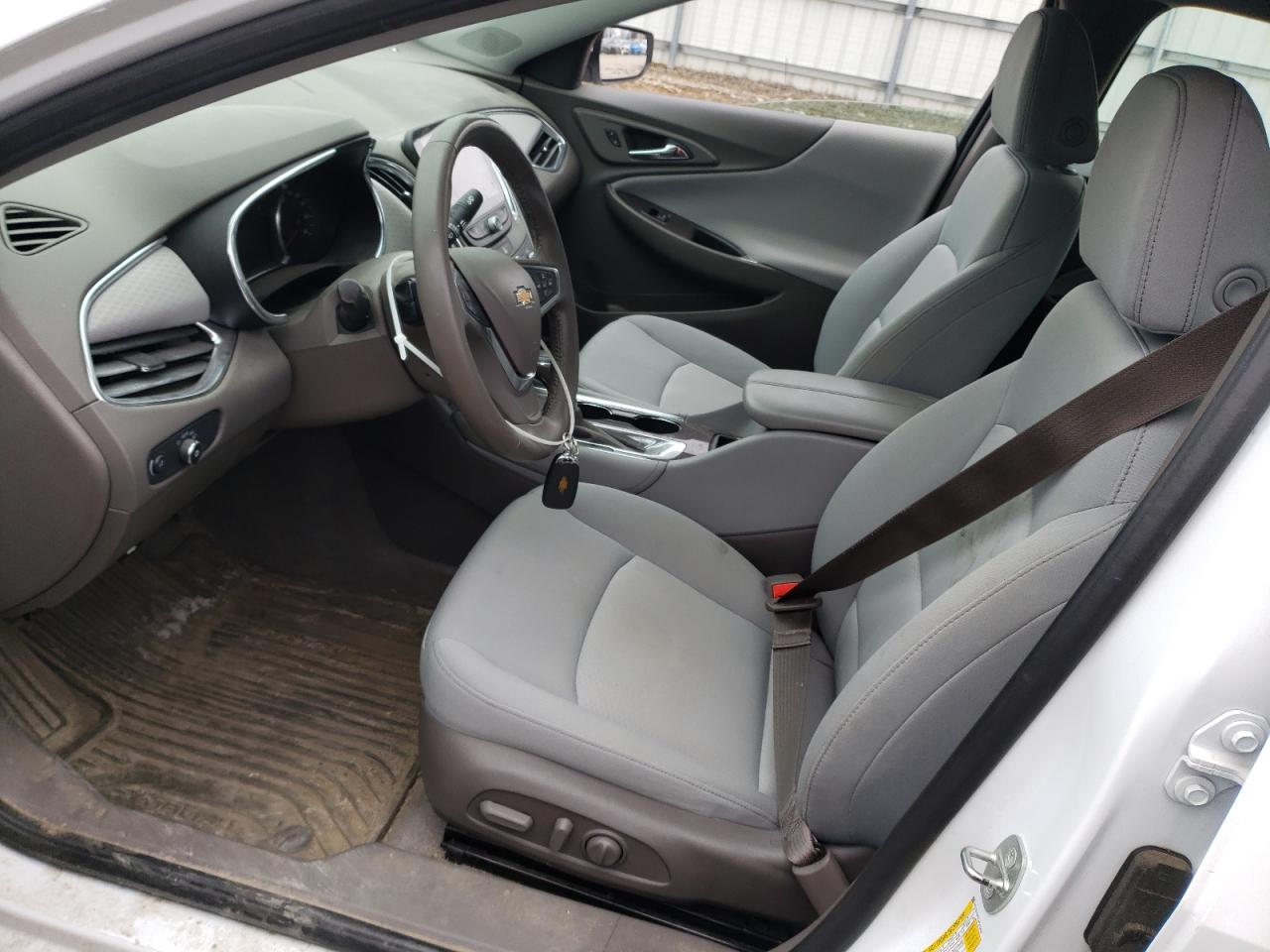 1G1ZD5ST2JF211627 CHEVROLET MALIBU 2018
