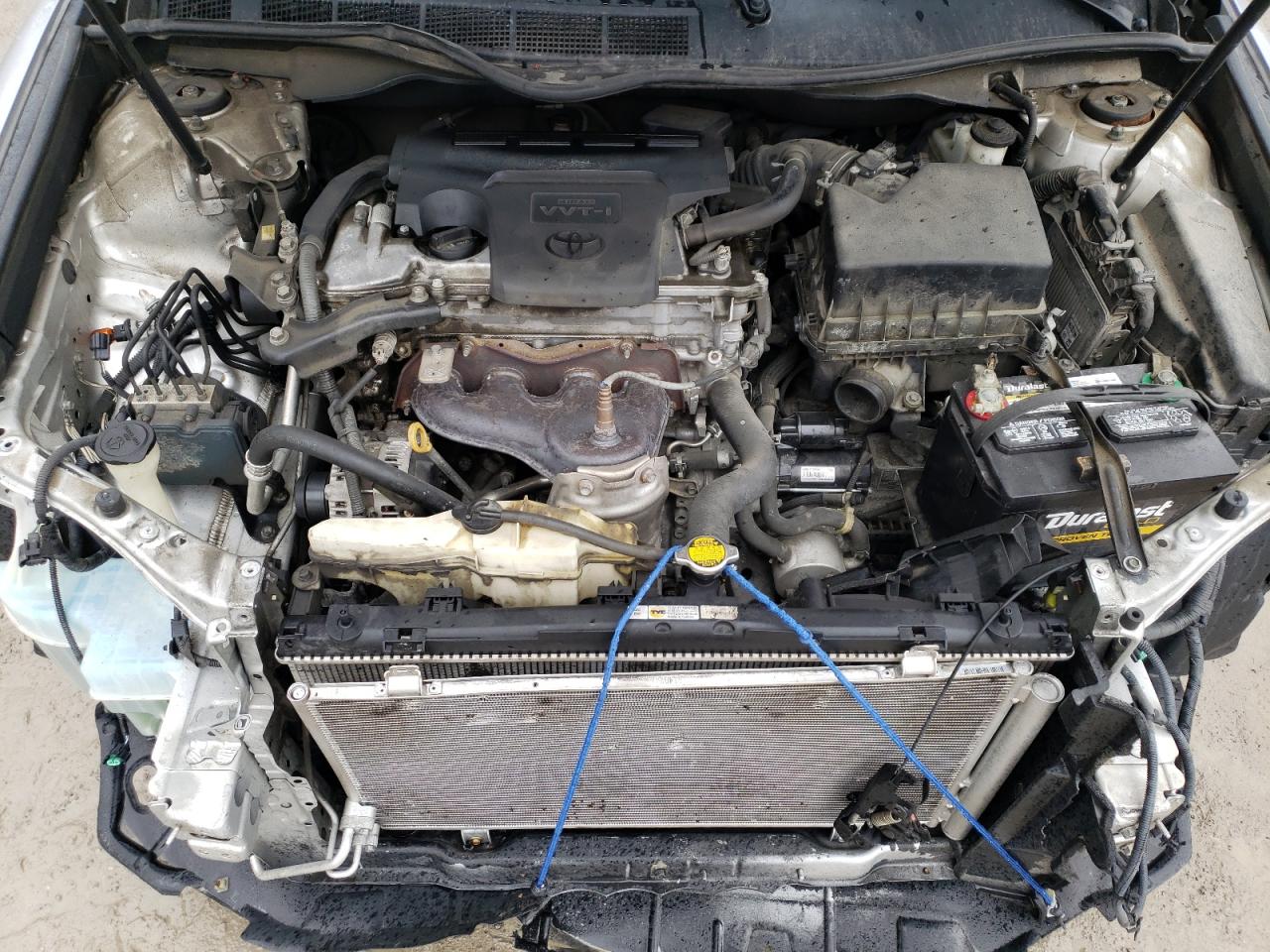 2013 Toyota Camry - Image 11