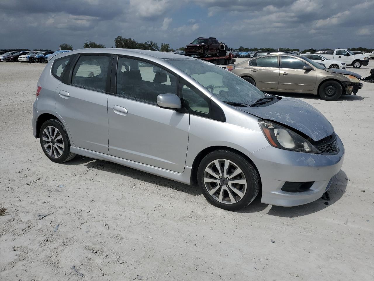 2013 Honda Fit - Image 4