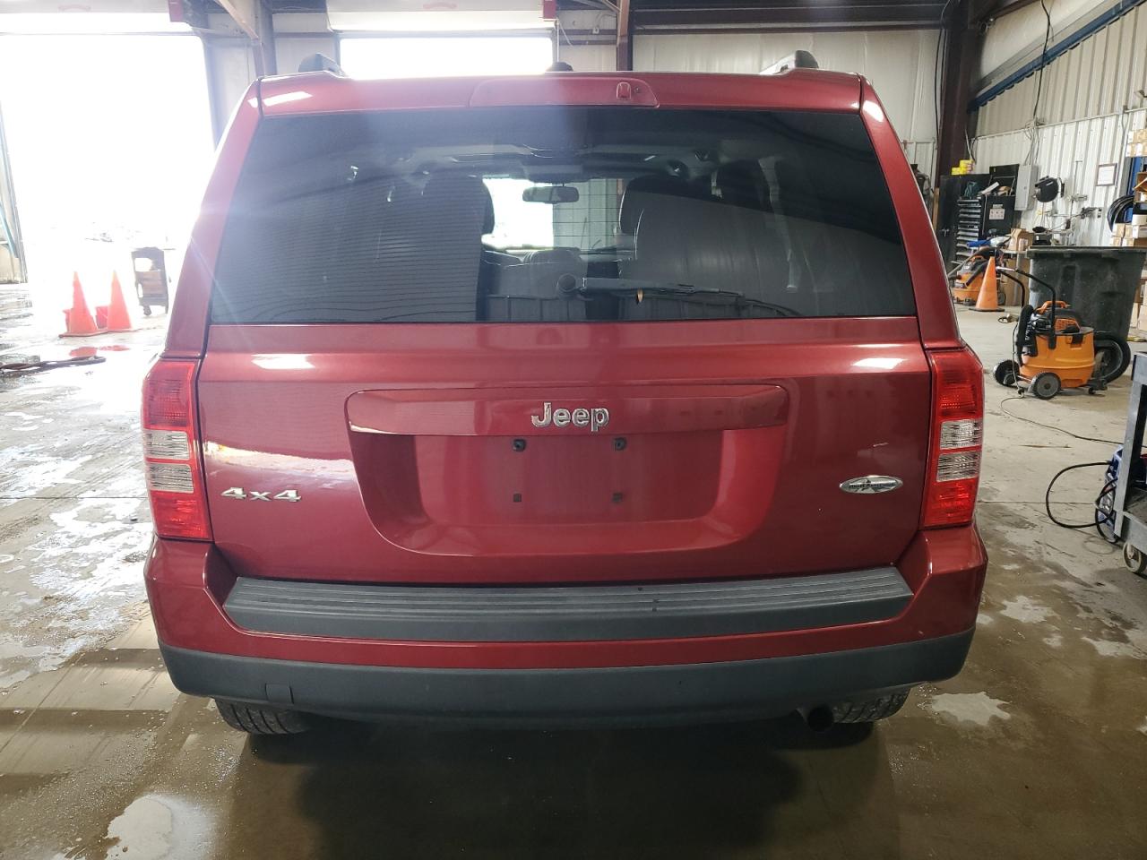 2015 Jeep Liberty (Patriot) - Image 6