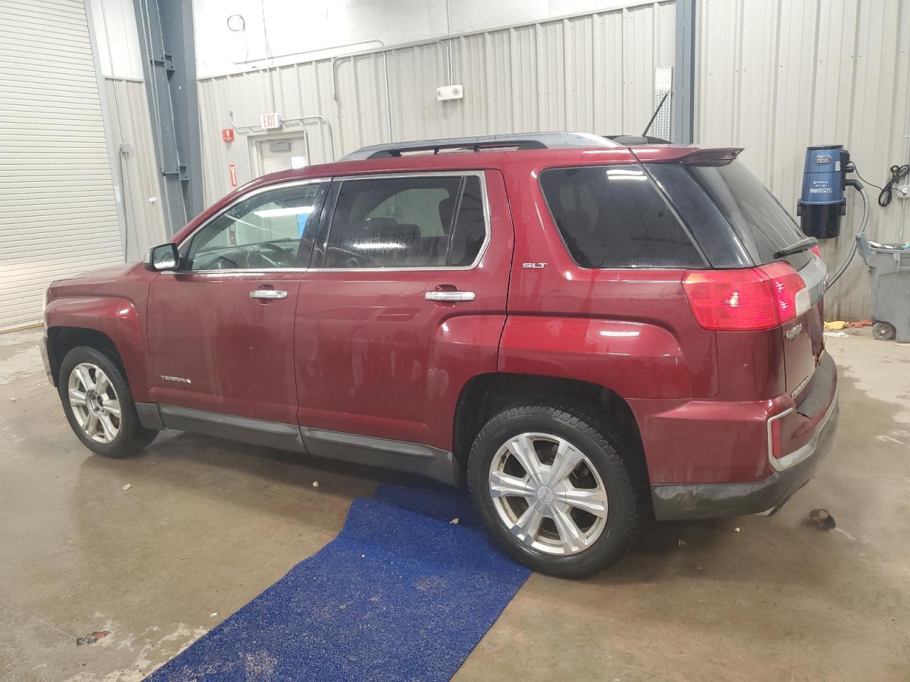 2017 GMC Terrain - Image 2