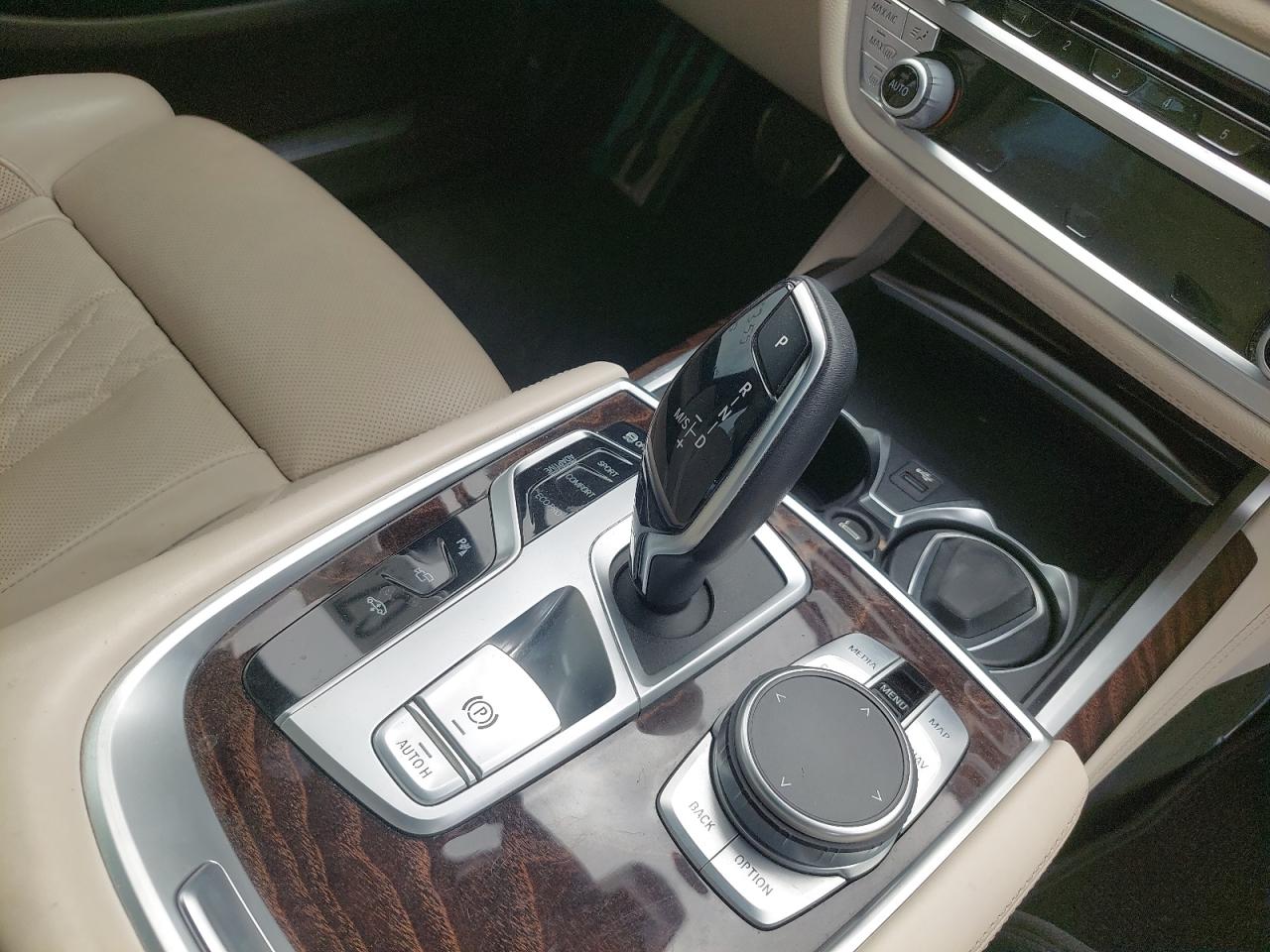 WBA7T0A03MCF75654 - 2021 Bmw 730 - #47707355