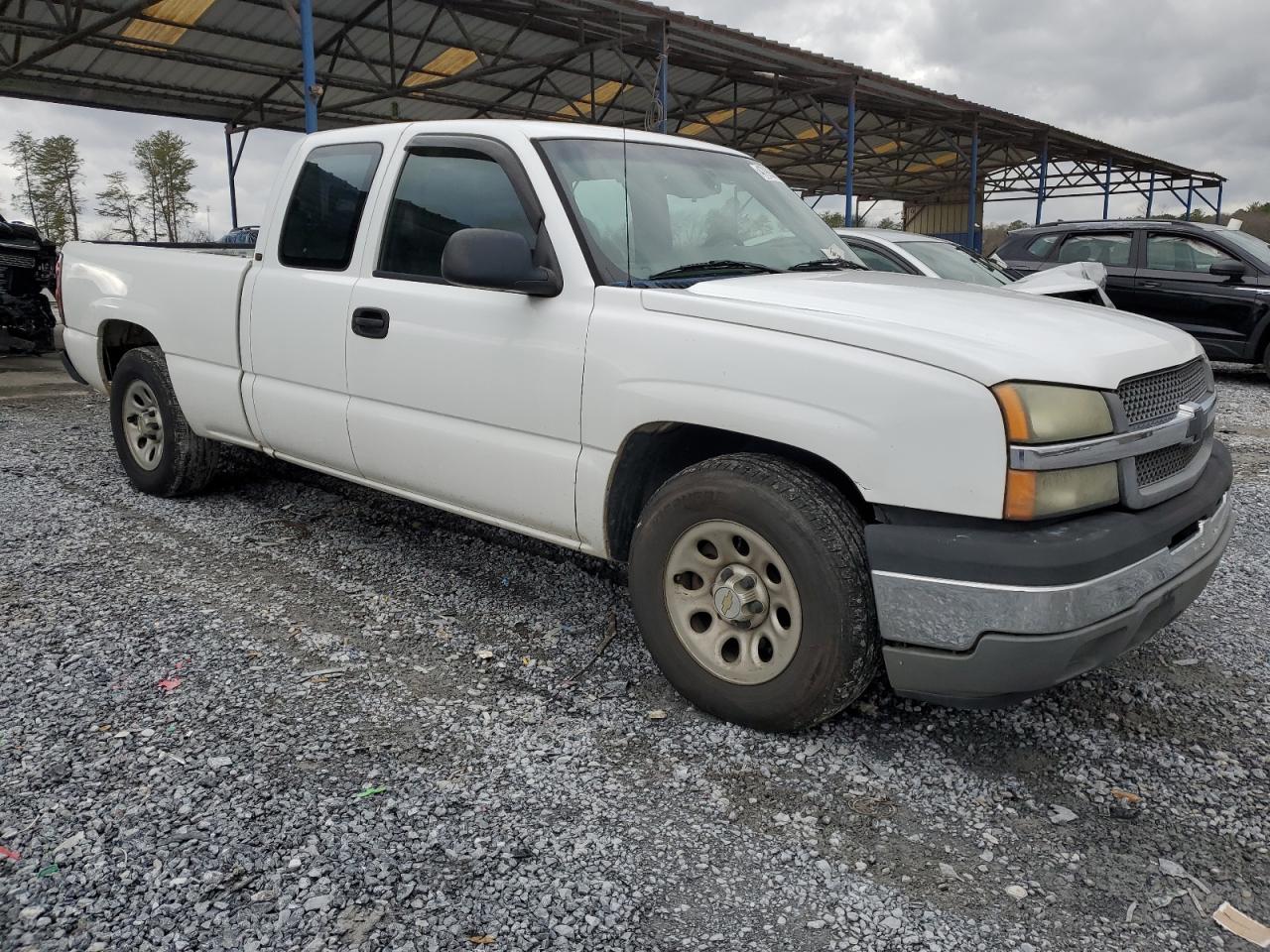2005 Chevrolet Silverado - Image 4
