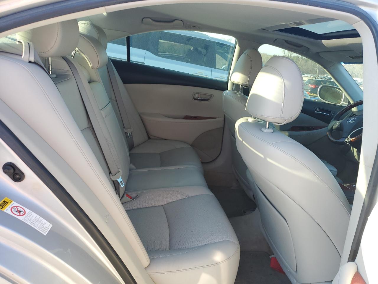 2008 Lexus ES - Image 10