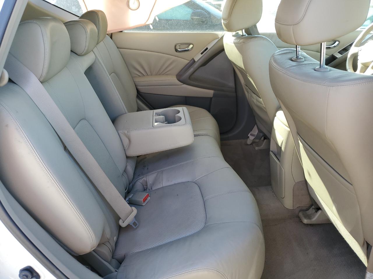 2009 Nissan Murano - Image 11