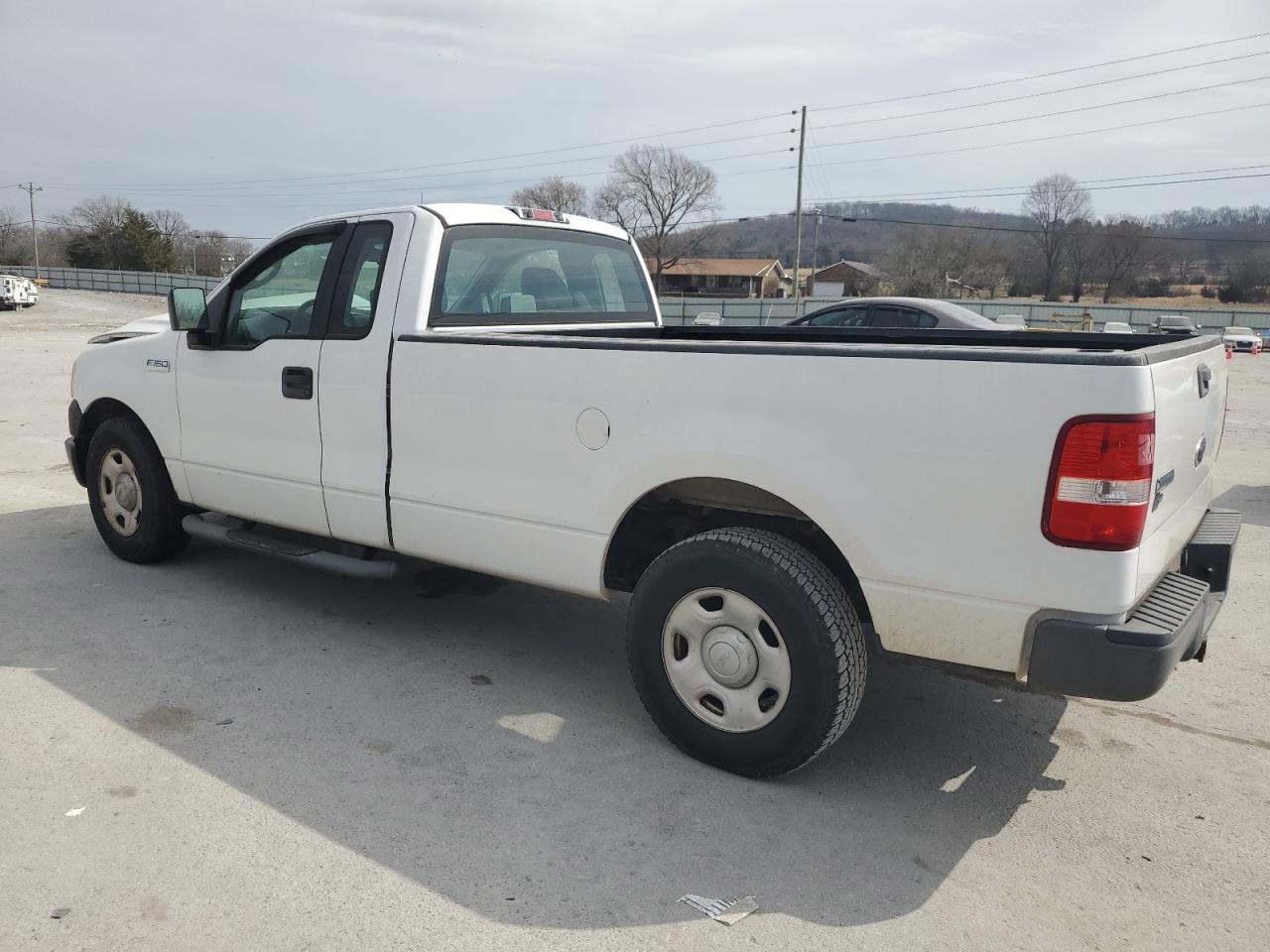 2005 Ford F-150 - Image 2