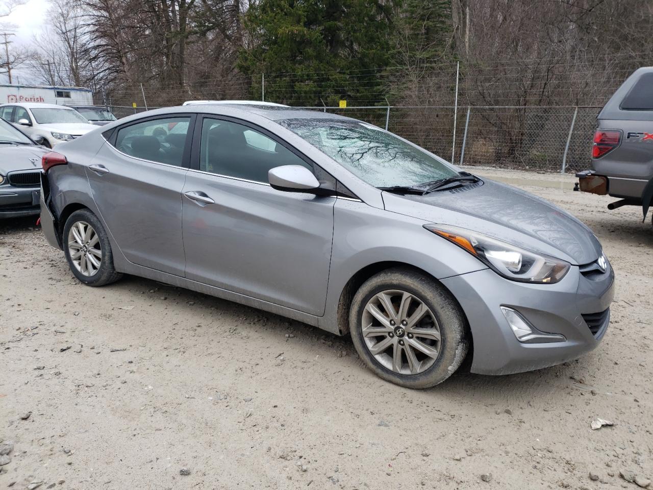 2015 Hyundai Elantra - Image 4