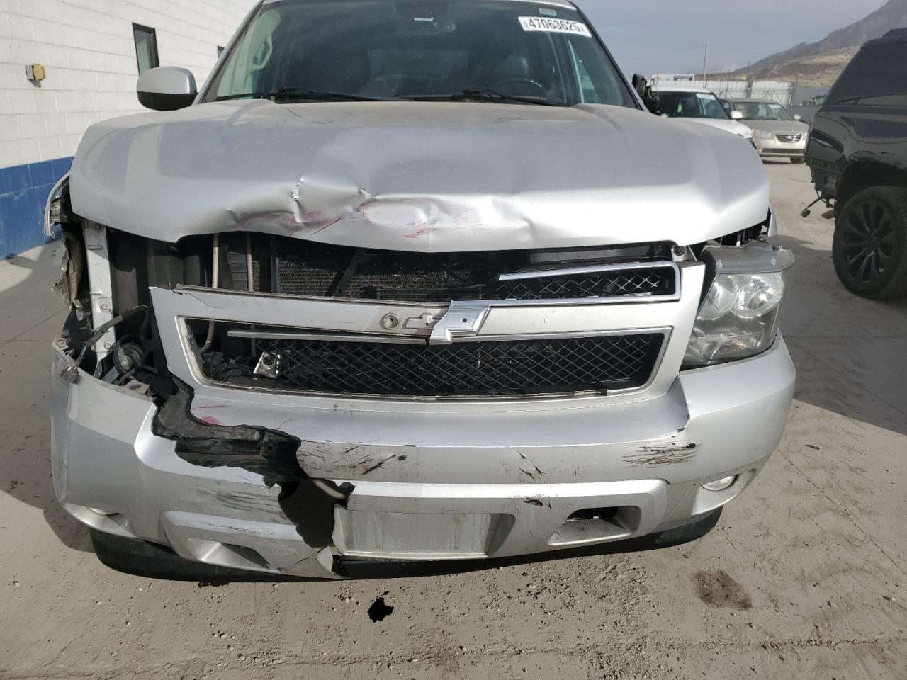 2013 Chevrolet Tahoe - Image 12