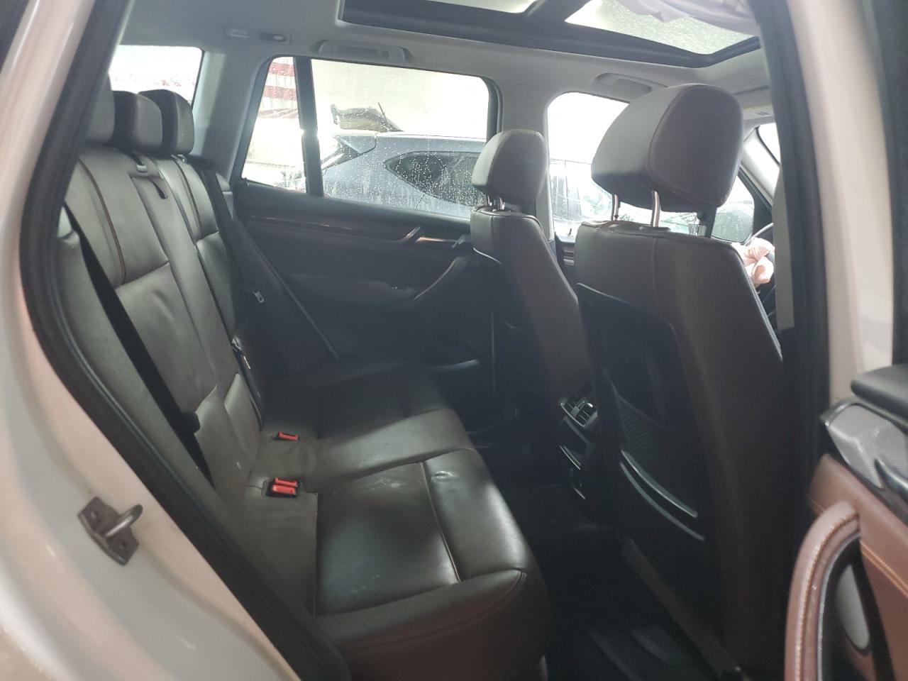 2017 BMW X3 - Image 10