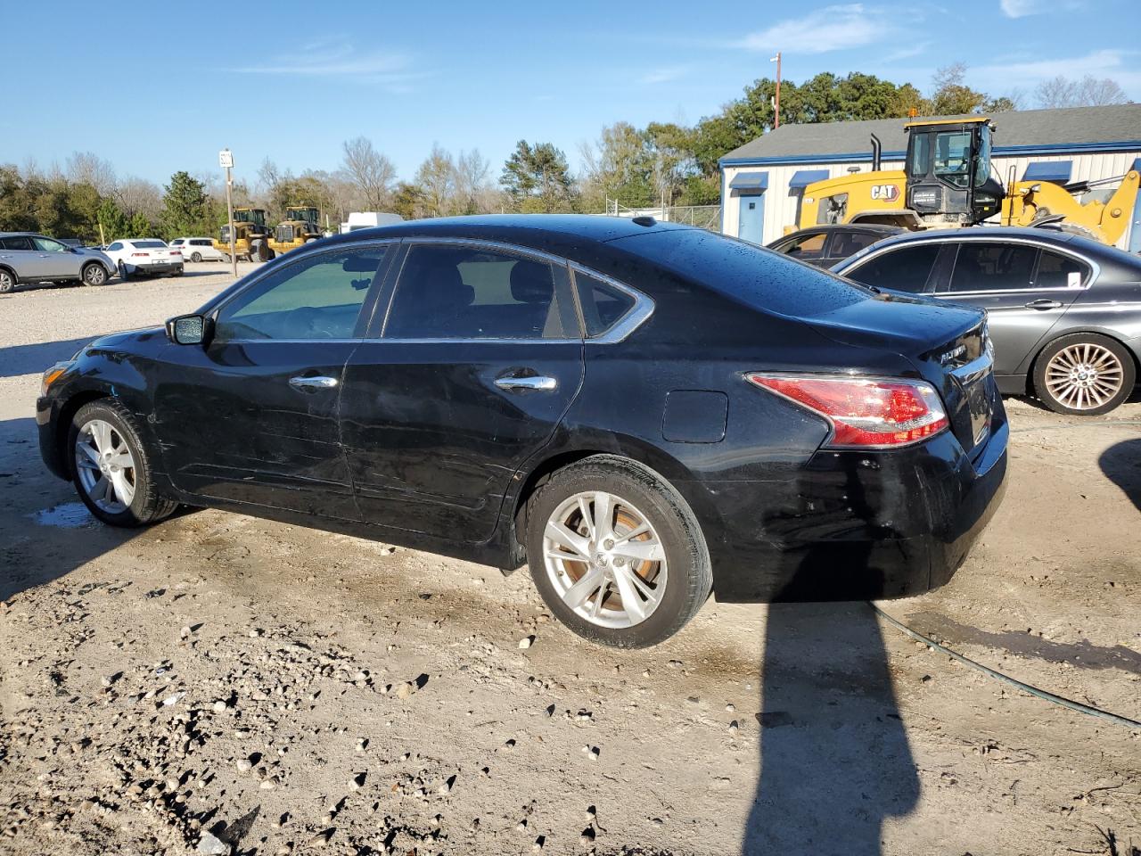 2014 Nissan Altima - Image 2