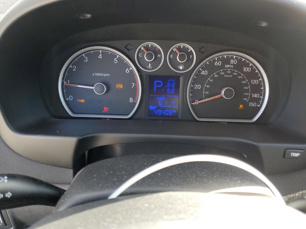 2012 Hyundai Elantra - Image 9