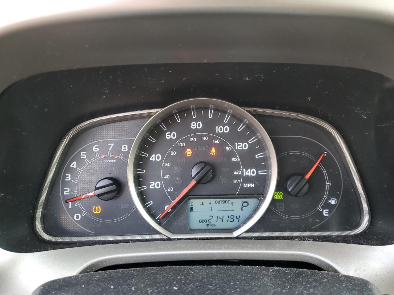 2013 Toyota RAV 4 - Image 9