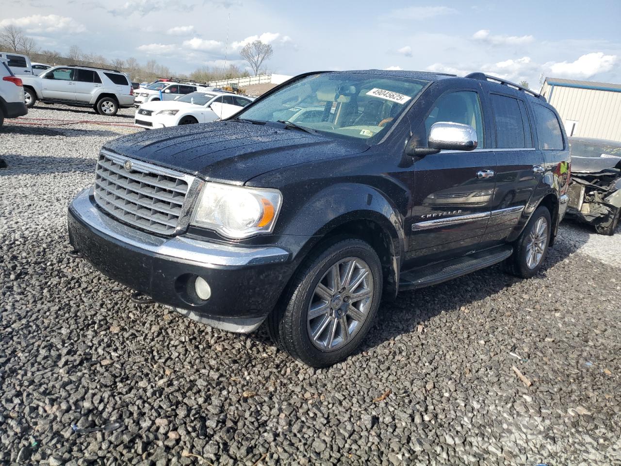 2008 Chrysler Aspen - Image 1