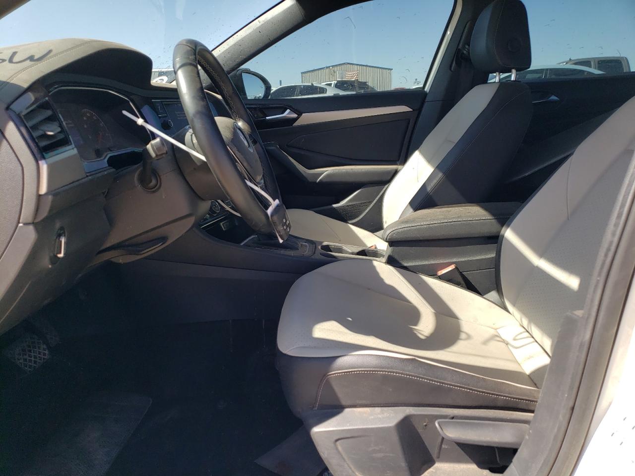 2021 Volkswagen Jetta - Image 7