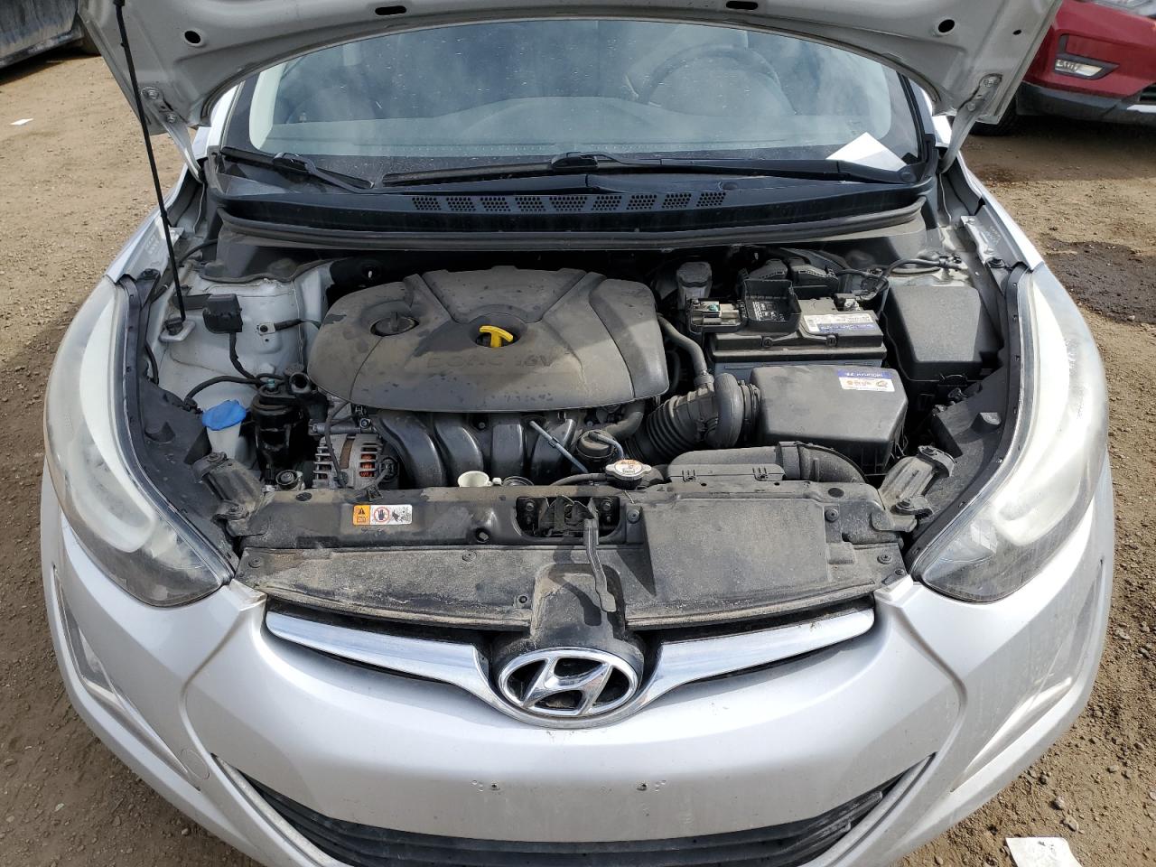 2014 Hyundai Elantra - Image 11