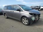 2015 Toyota Sienna  იყიდება Kapolei-ში, HI - Front End