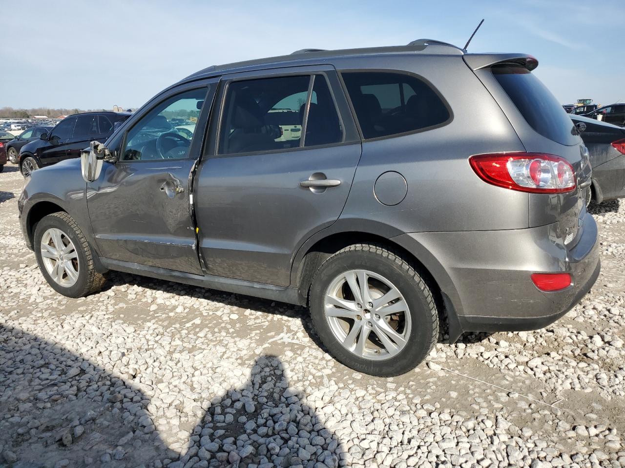 2011 Hyundai Santa Fe - Image 2