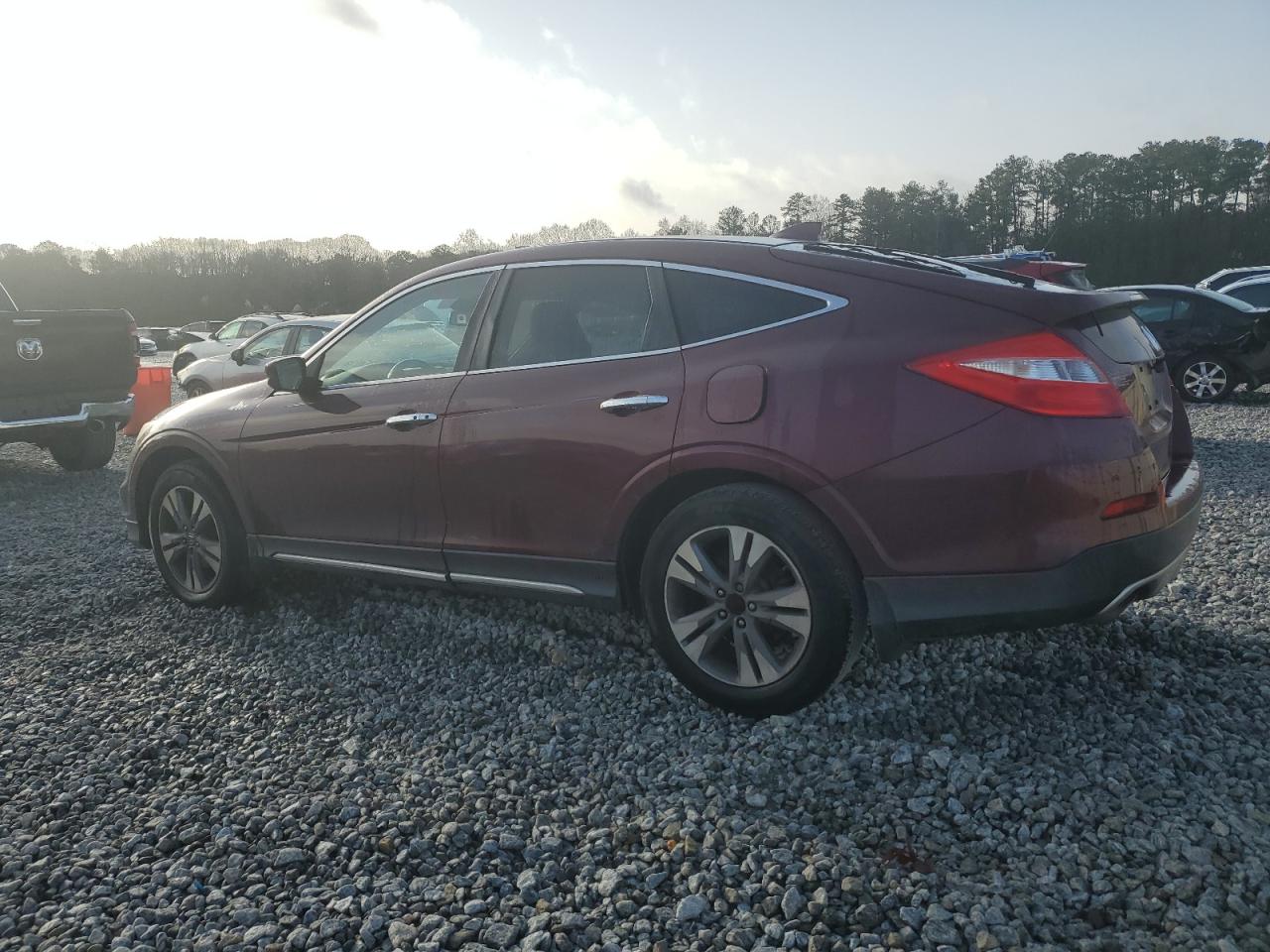 2013 Honda Crosstour - Image 2