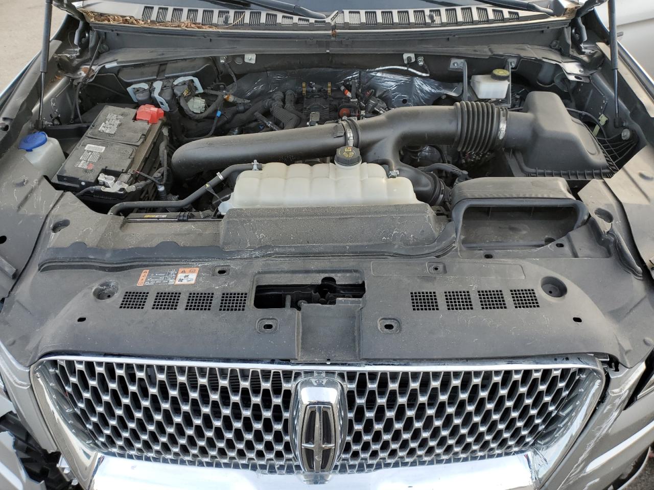 2022 Lincoln Navigator L Reserve VIN: 5LMJJ3LT0NEL03372 Lot: 48435975