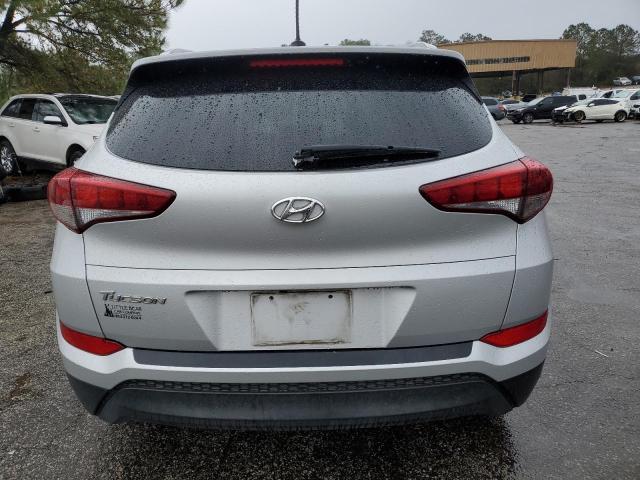  HYUNDAI TUCSON 2017 Srebrny