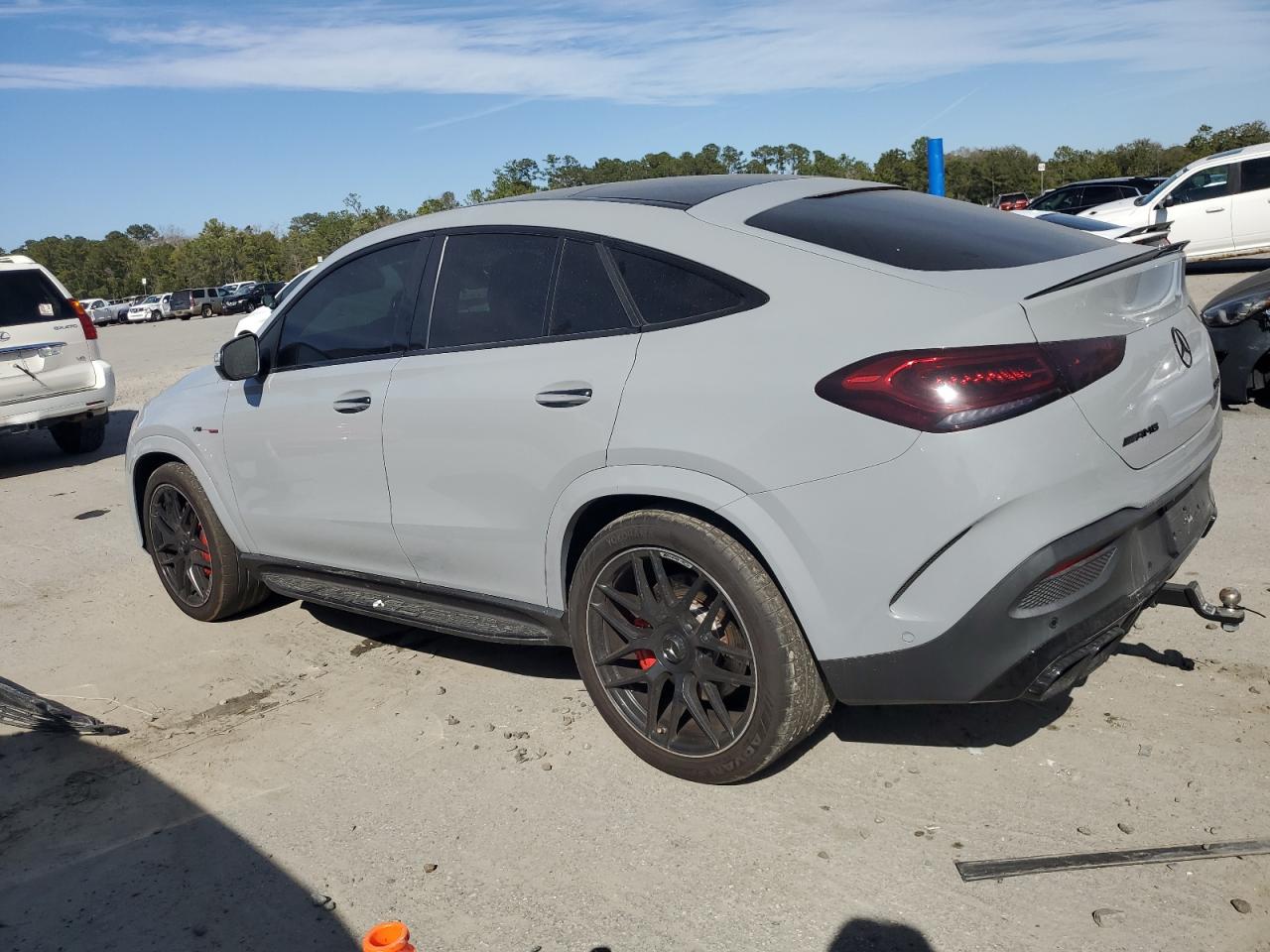 2021 Mercedes-Benz GLE - Image 2