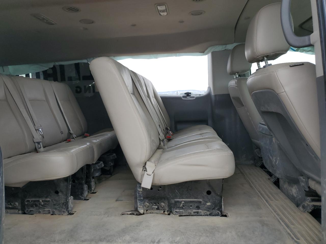 5BZAF0AA4HN852604 NISSAN NV 2017
