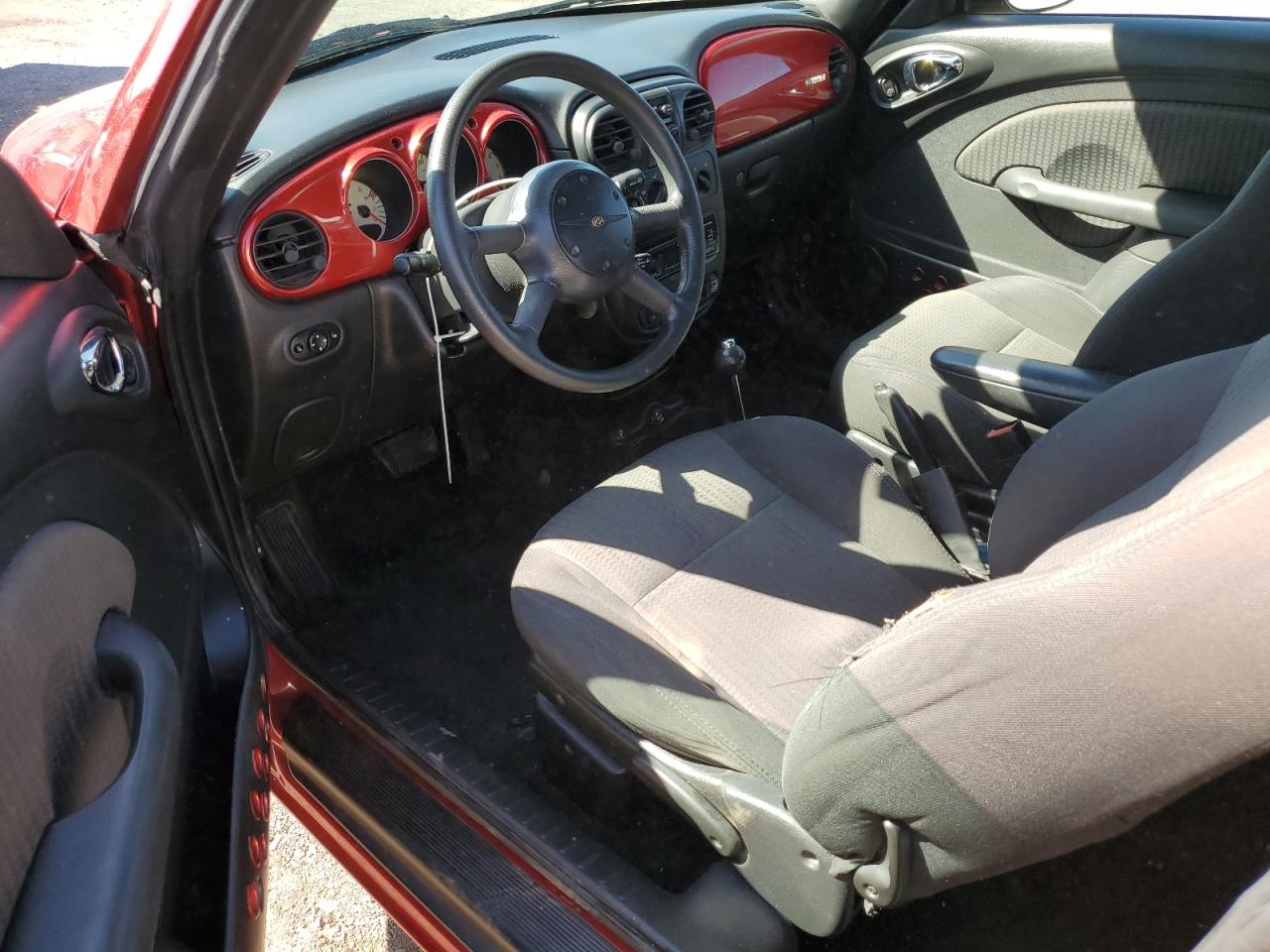 2005 Chrysler PT Cruiser - Image 8