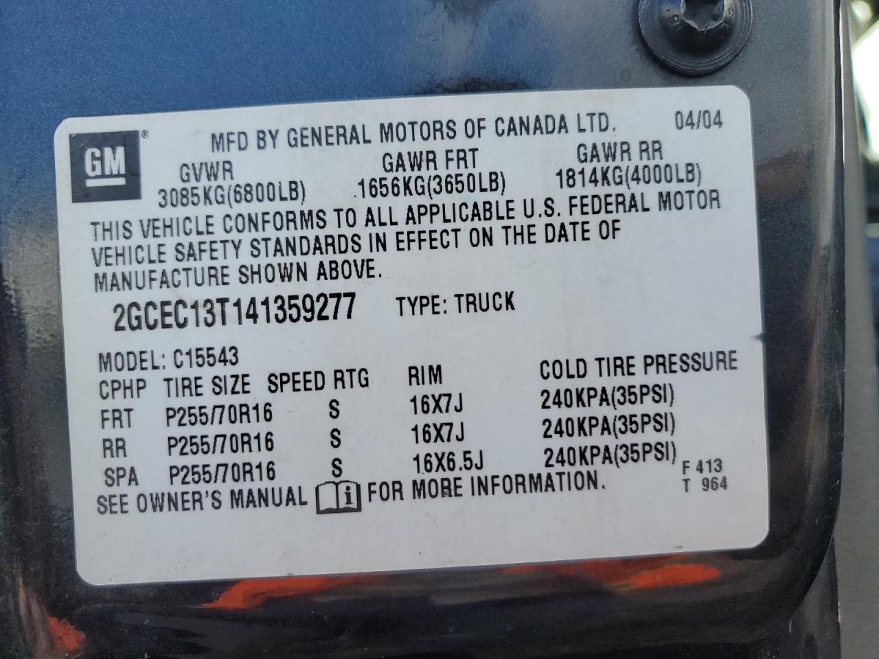 2004 Chevrolet Silverado - Image 12