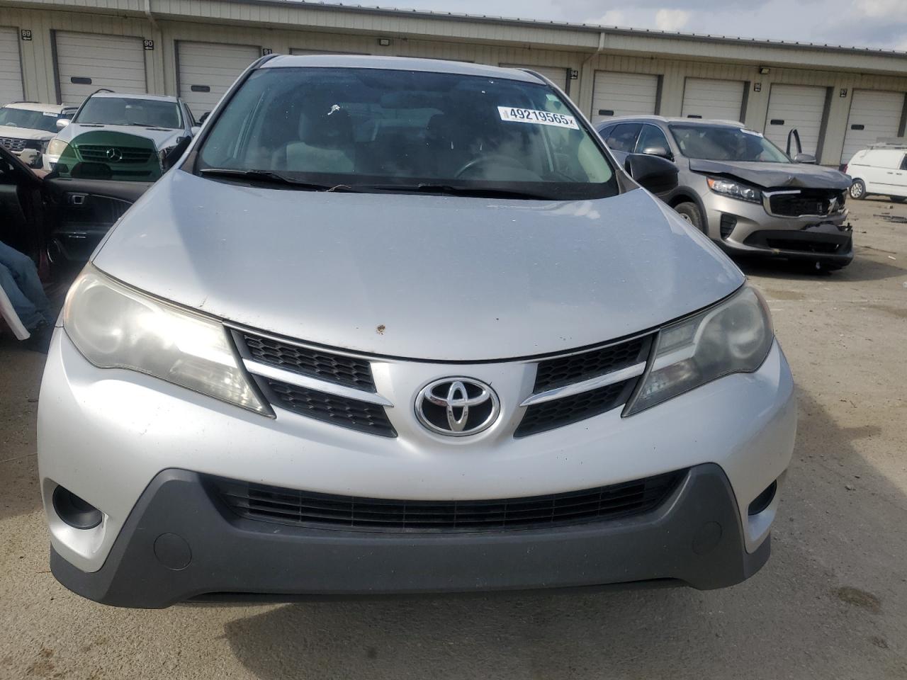 2014 Toyota RAV 4 - Image 5