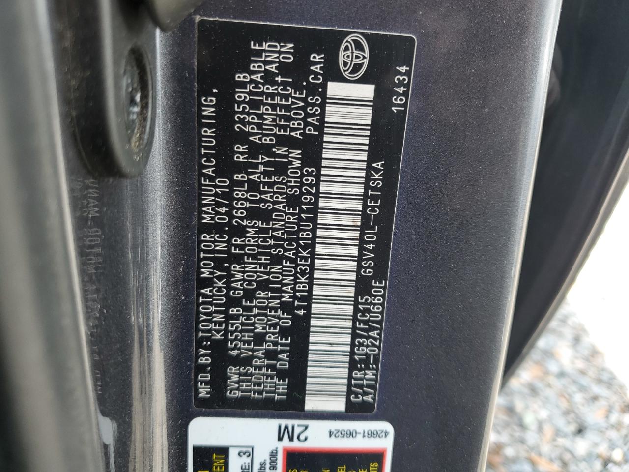 2011 Toyota Camry - Image 13