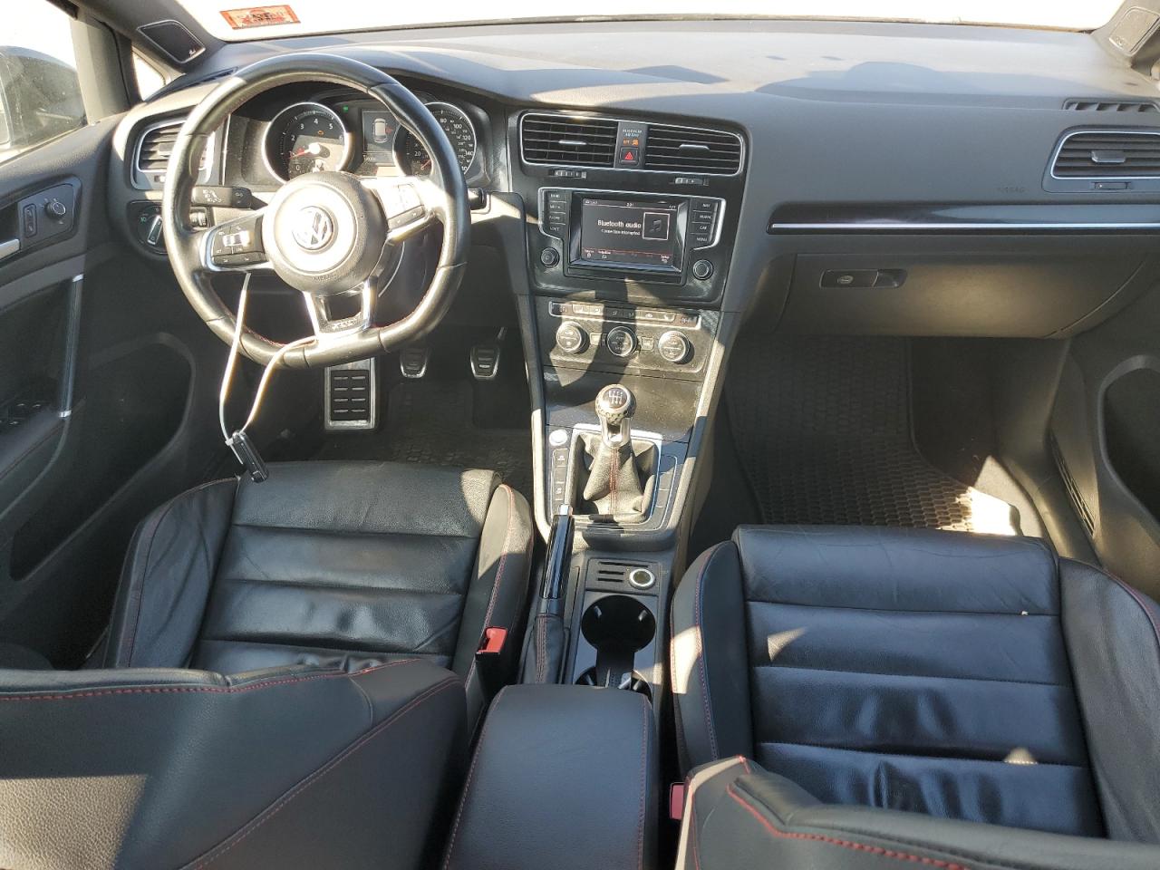 2015 Volkswagen GTI - Image 8