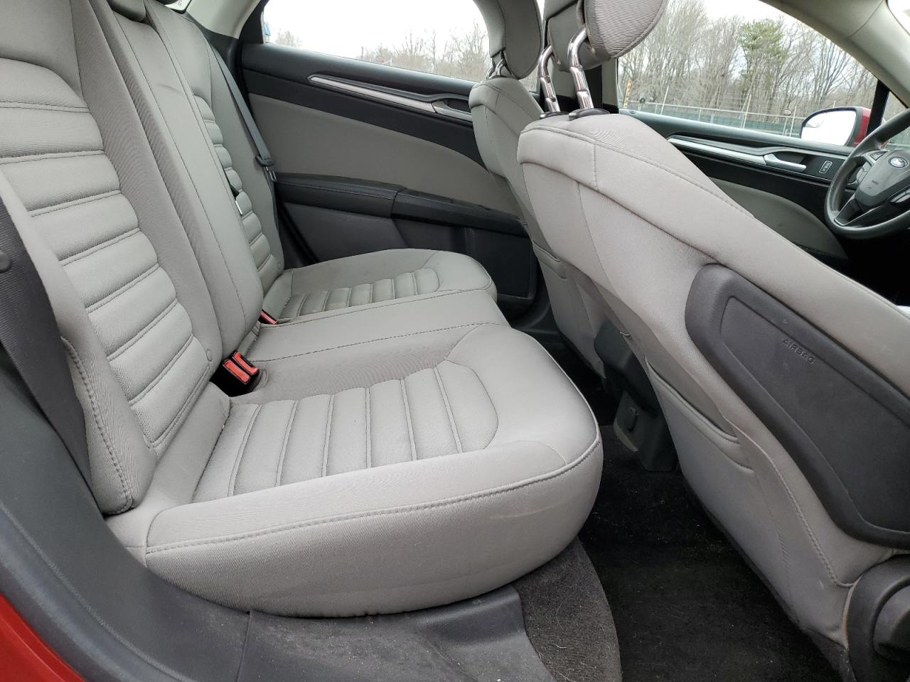 2014 Ford Fusion S VIN: 3FA6P0G72ER311239 Lot: 90307865